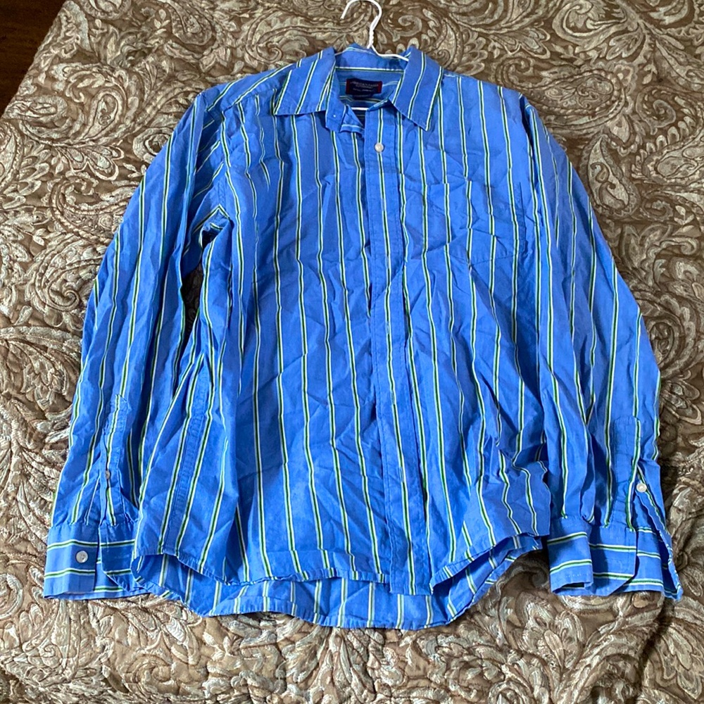American Eagle M Men’s dress shirt, blue and green, like new!